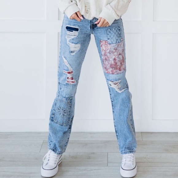 KanCan Womens Patchwork Boyfriend Jean - Picture 2 of 6